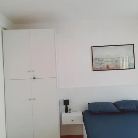 Apartment Seaside Deluxe For Long Term