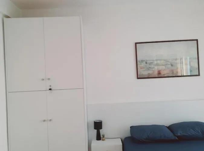 Apartment Seaside Deluxe For Long Term