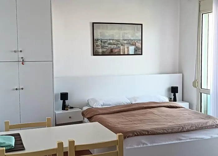 Apartment Seaside Deluxe For Long Term